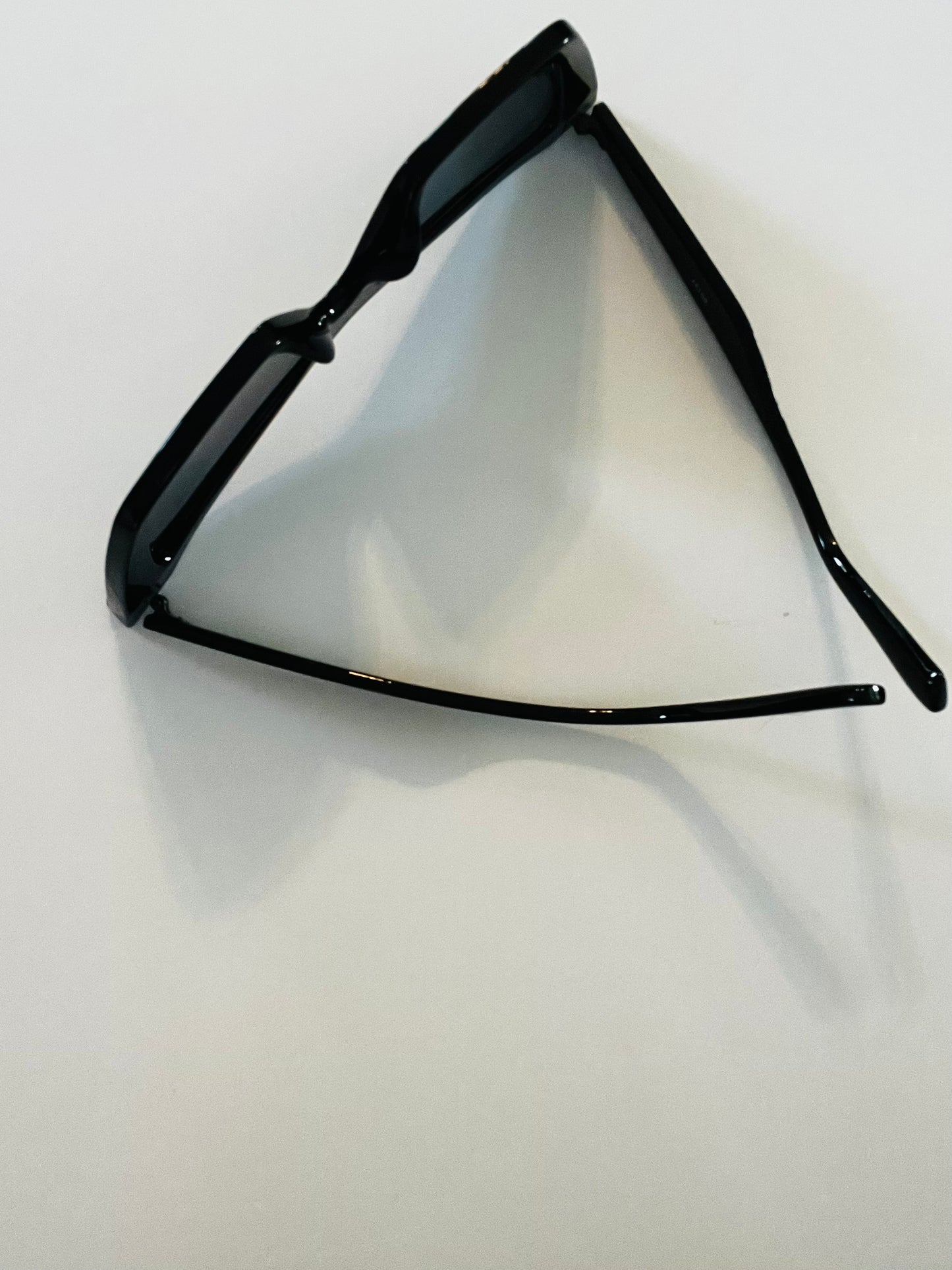 Oh Jackie Cat Eye Sunglasses (Available in 5 colors)