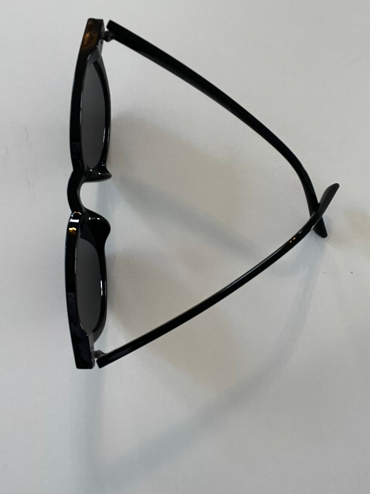 California Sleek Sunglasses (Available in 4 colors)