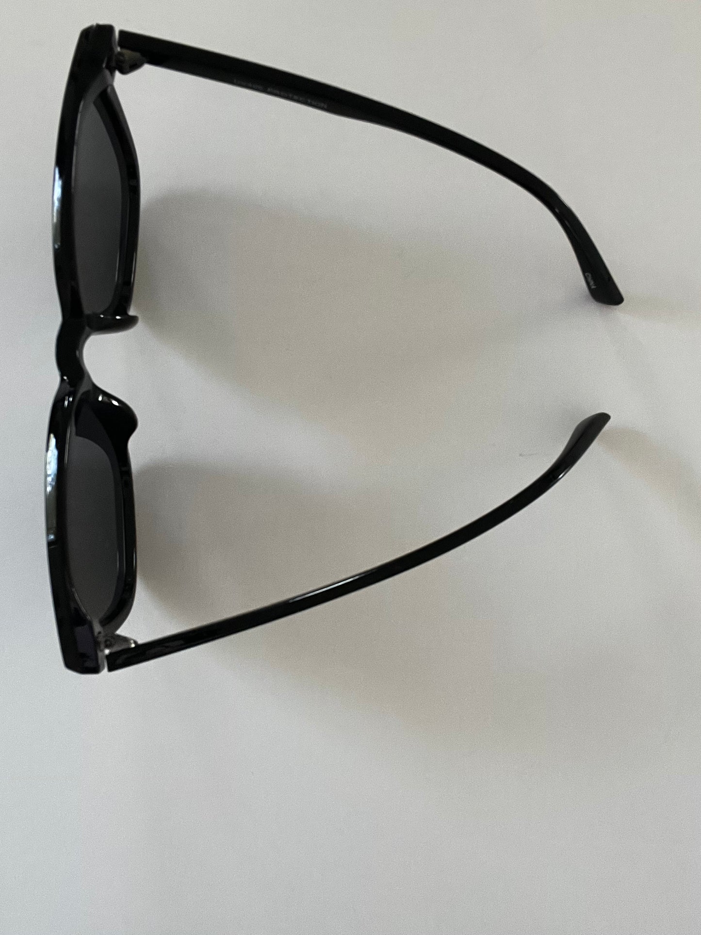 California Sleek Sunglasses (Available in 4 colors)