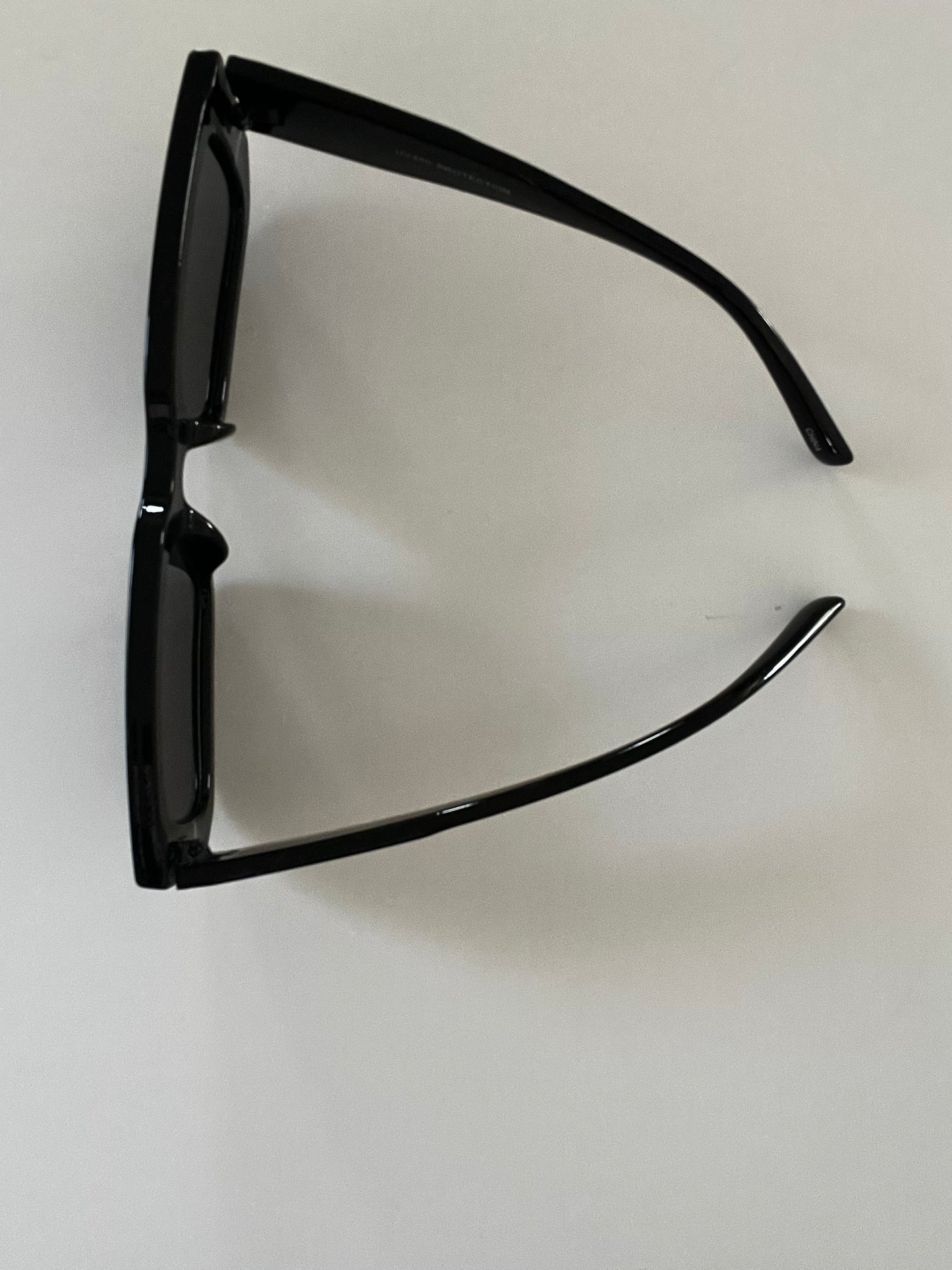 Dorothy Sunglasses (Available in 4 colors)