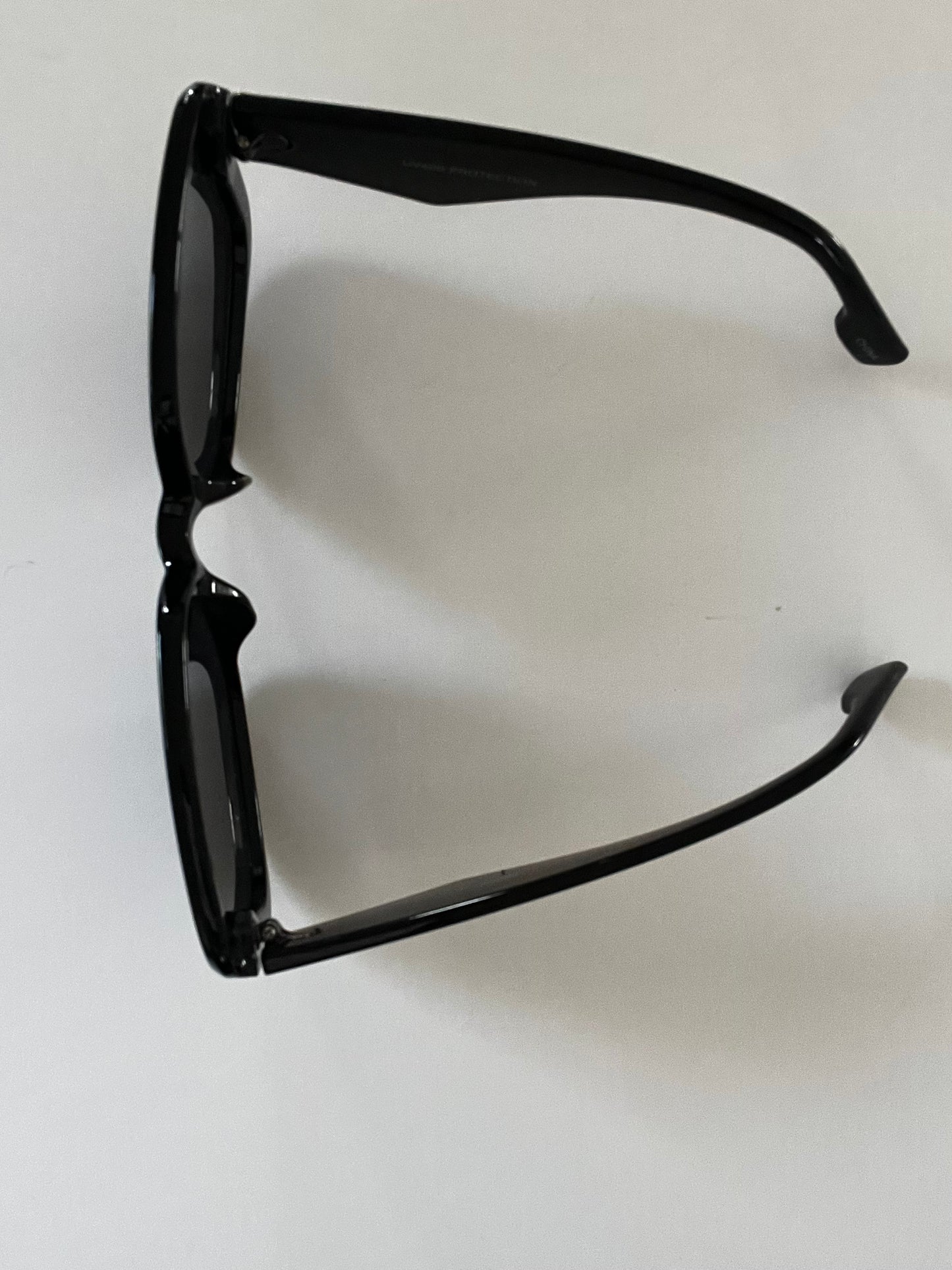 Naomi Oversized Sunglasses (Available in 4 colors)
