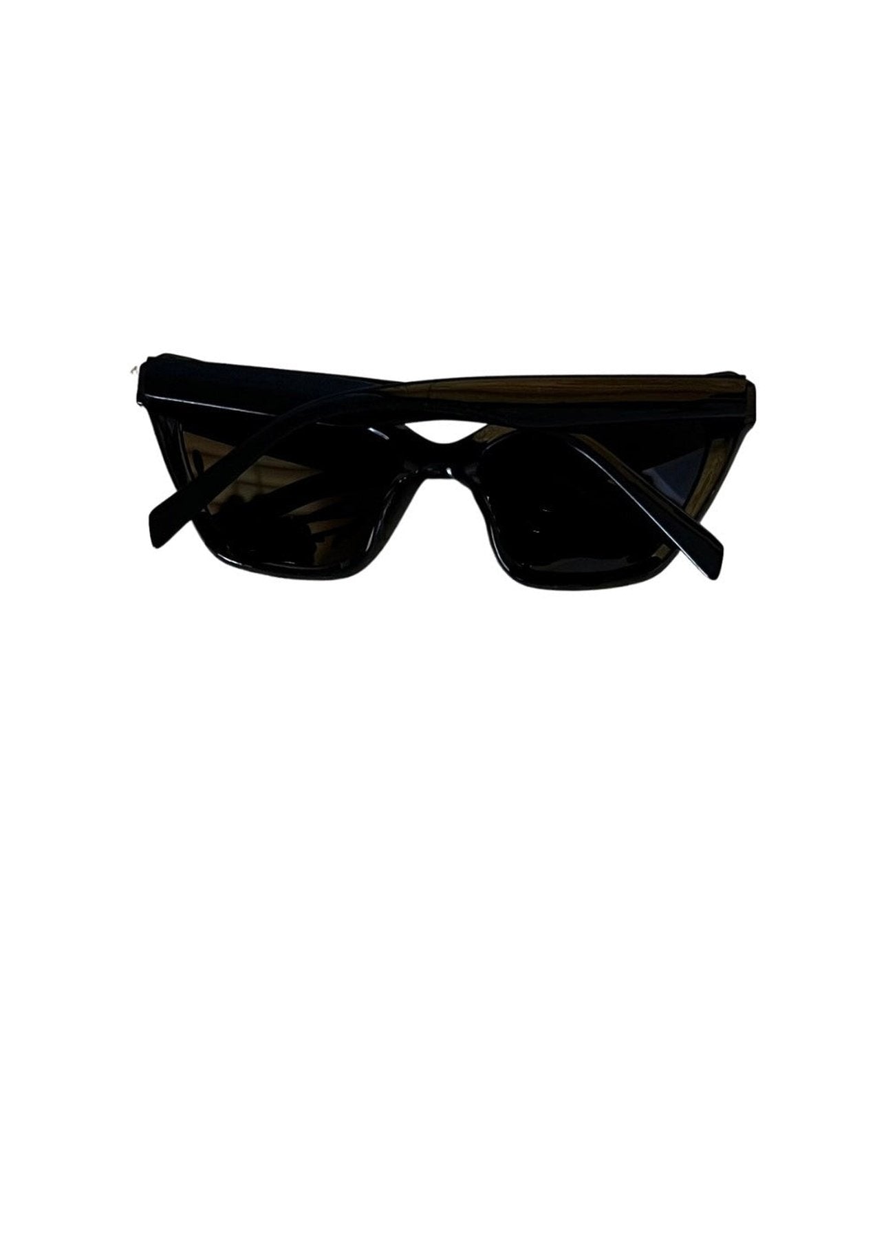 So Chic Sunglasses (Available in 3 colors)
