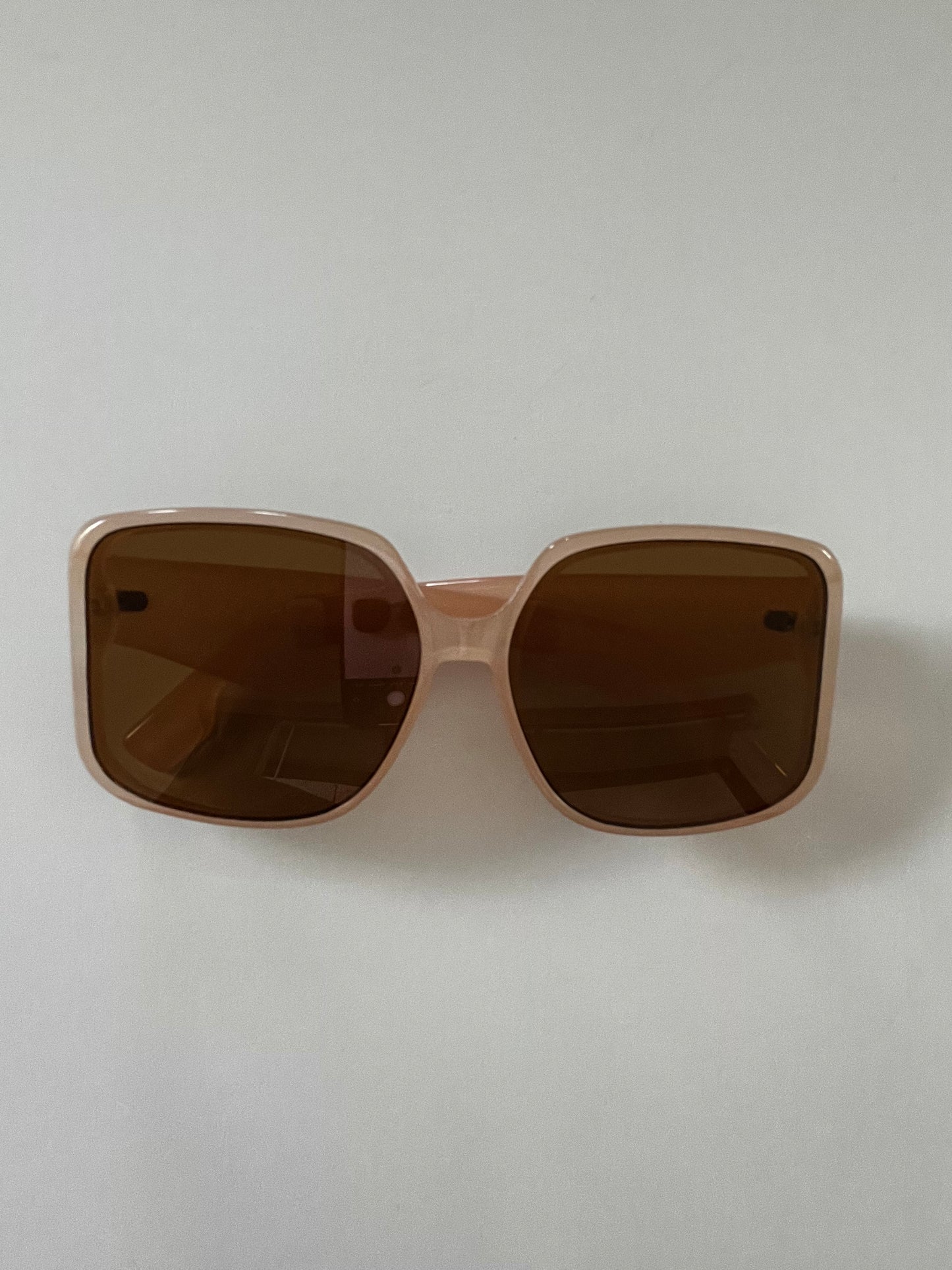 Naomi Oversized Sunglasses